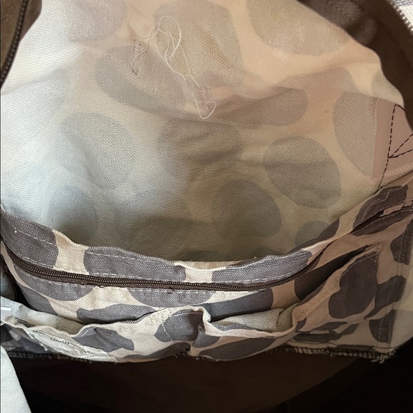 Thirty-One Retro Metro Overnight  Bag - Picture 4 of 8